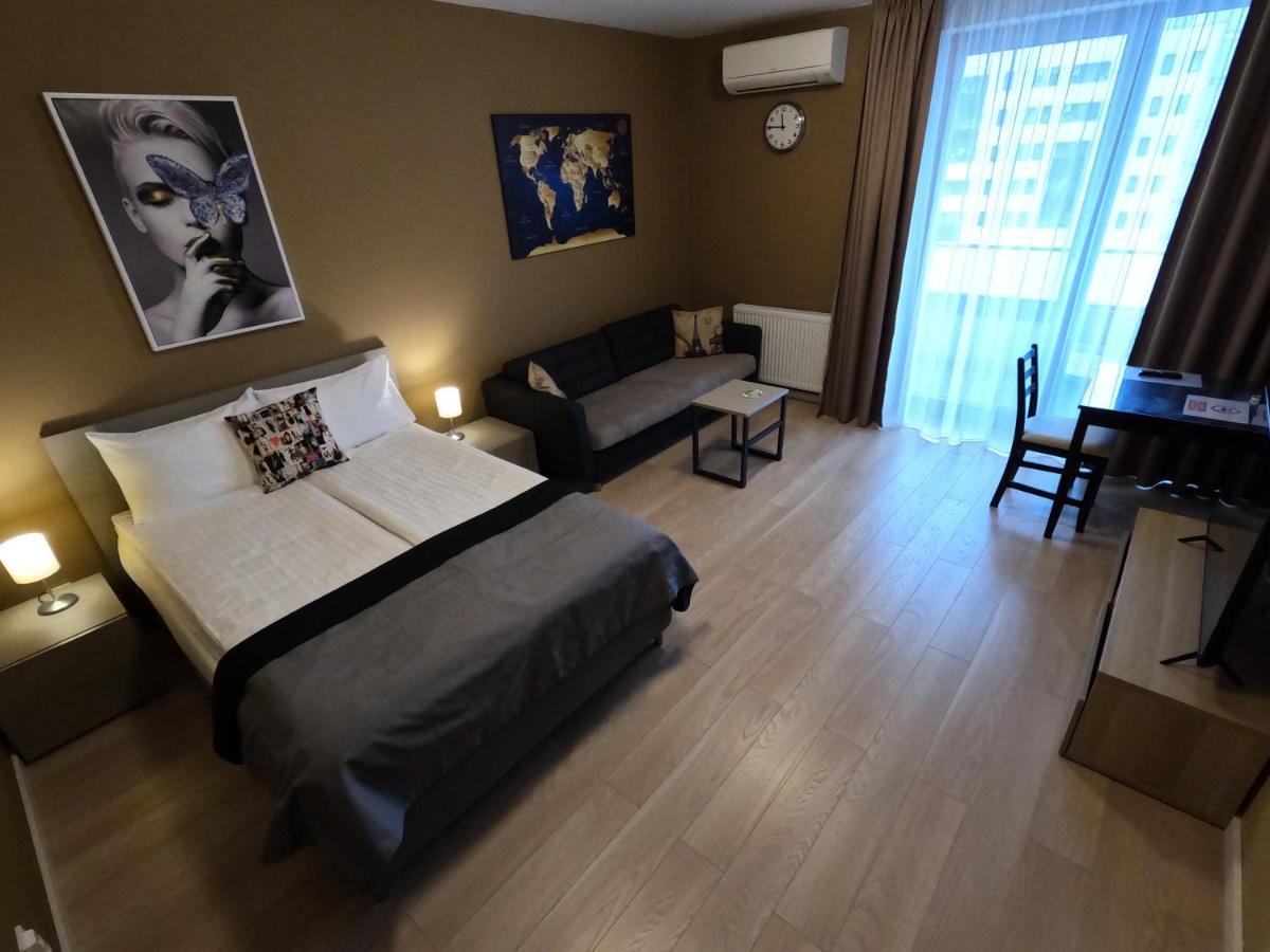 Nicolas Apartment